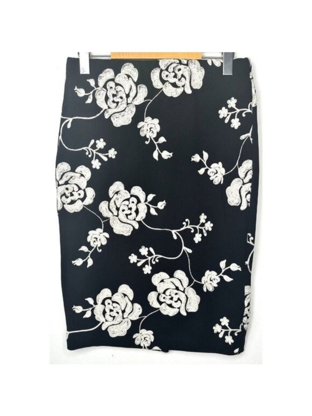 ECI New York Womens Size 4 Classic Floral Embroidered Pencil Skirt Black